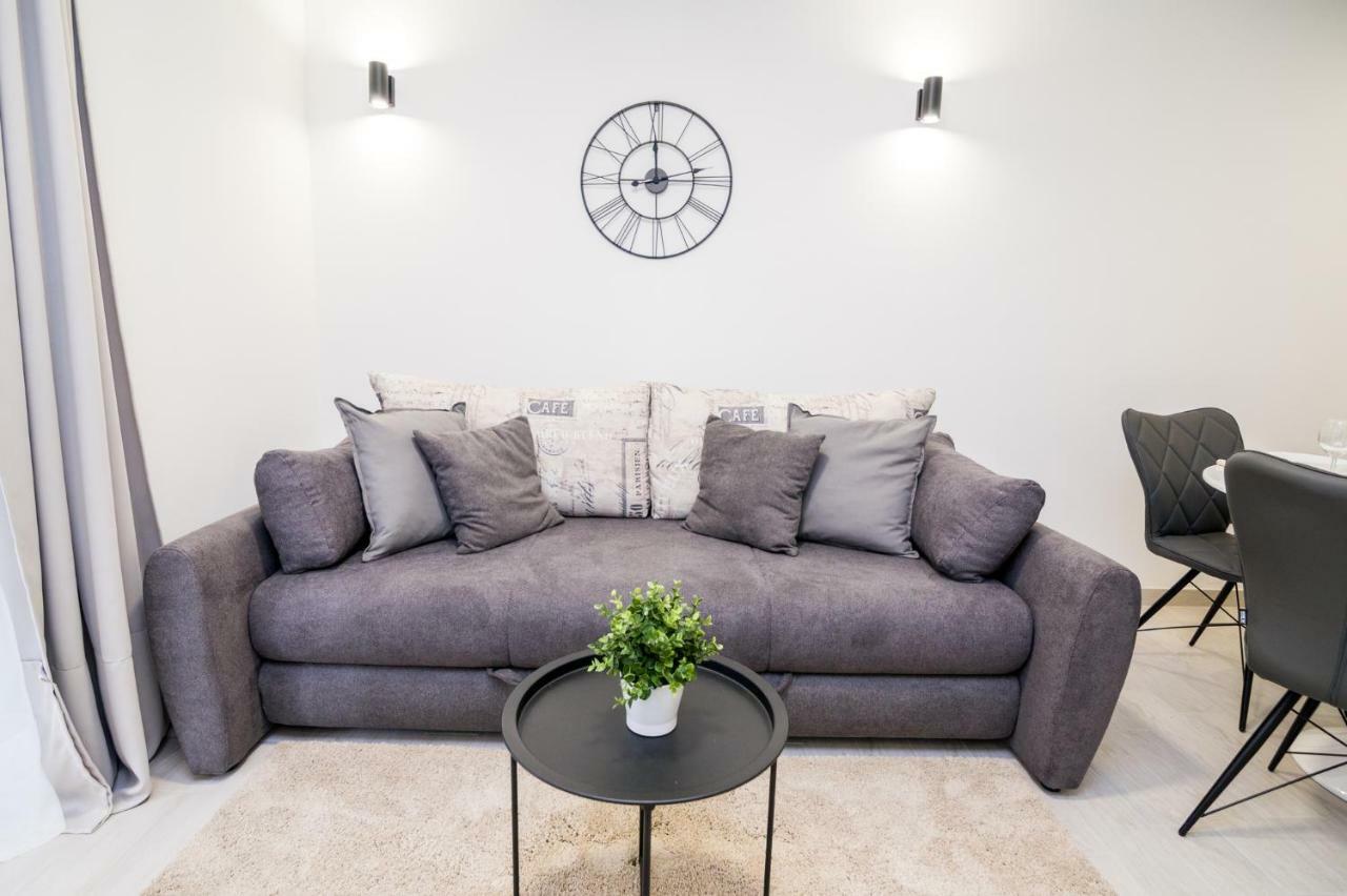 Fk Apartments Pakostane Ngoại thất bức ảnh