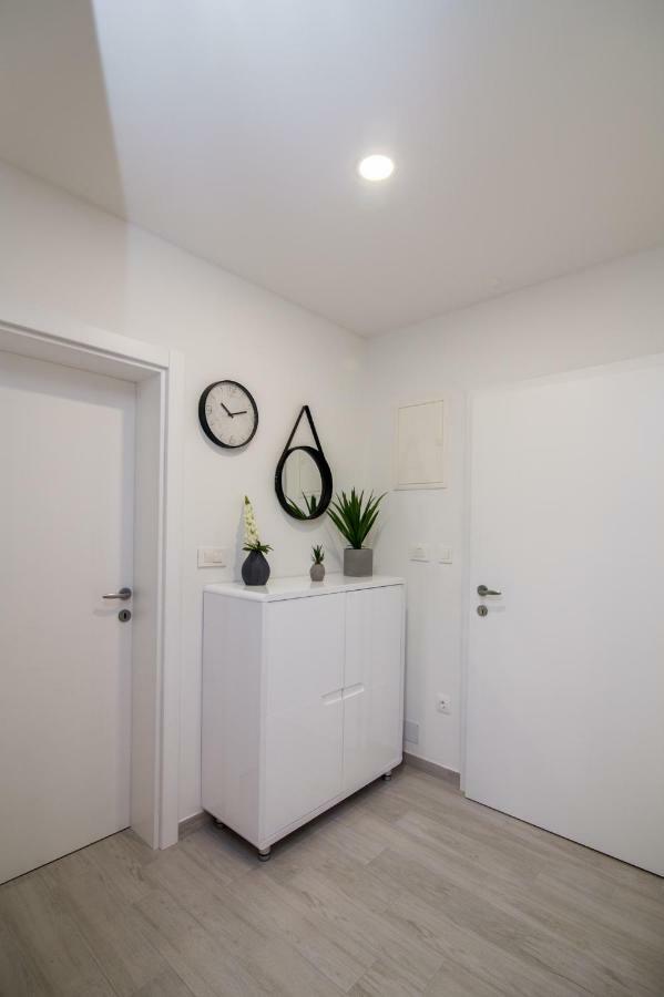 Fk Apartments Pakostane Ngoại thất bức ảnh
